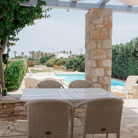 Holiday home Persephone *