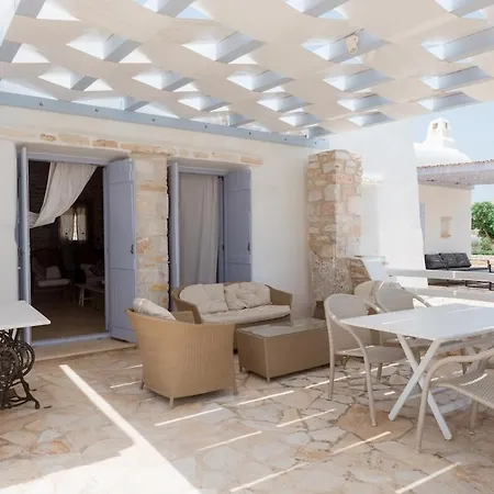 Persephone Holiday home *