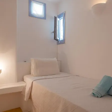 Persephone بيت للعطل