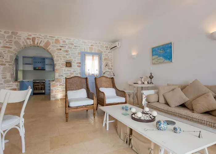 Persephone Holiday home