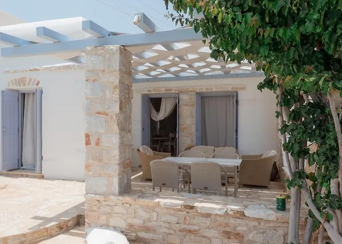 Holiday home Persephone *