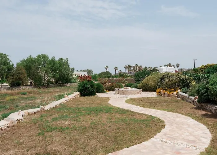 Persephone Livadia (Paros)